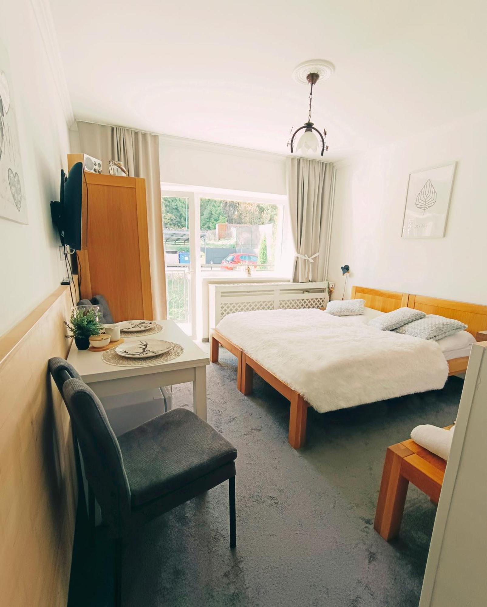 Studio Srncek - Tatranska Strba - Wellness, Bazen Extérieur photo